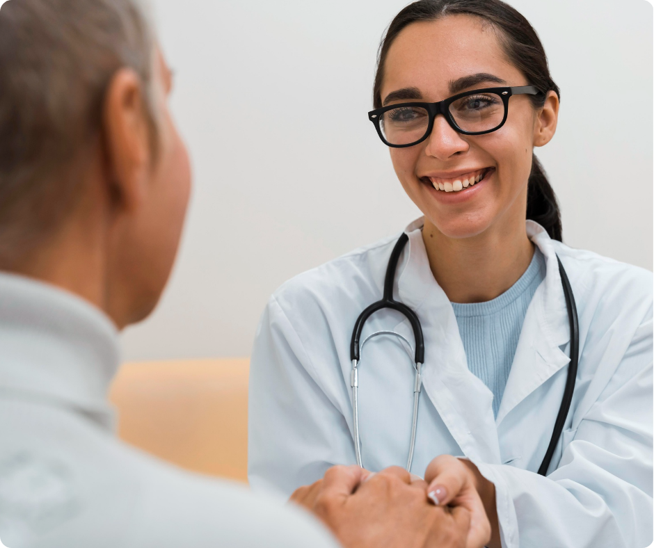 doctor-patient-smiling